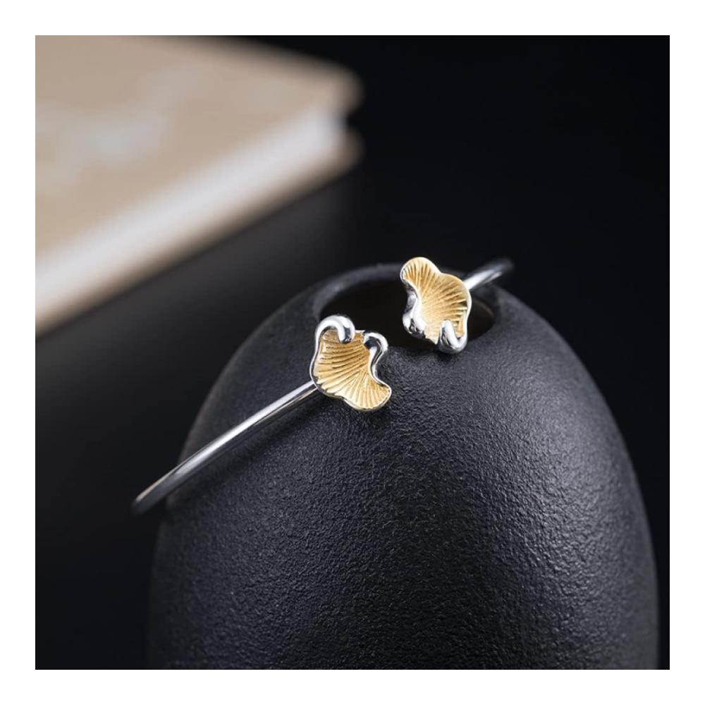 925er-Sterlingsilber-Armband Modisches Damenarmband mit versilberter Eleganz verstellbar und offen klassischer ethnischer Ginkgo-Biloba-Schnitzerei für glückliche Akzente
