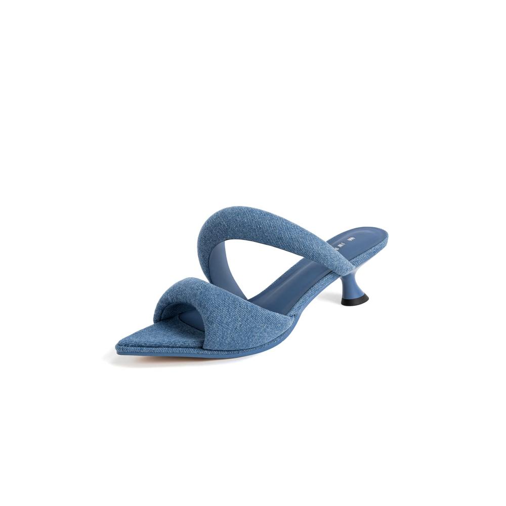 Blau