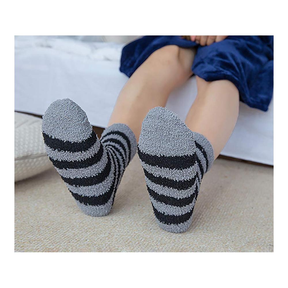 Warme Damen Kuschelsocken mit Stopper - Flauschige Winterstrümpfe in Netzmuster Design (Größe 39-42