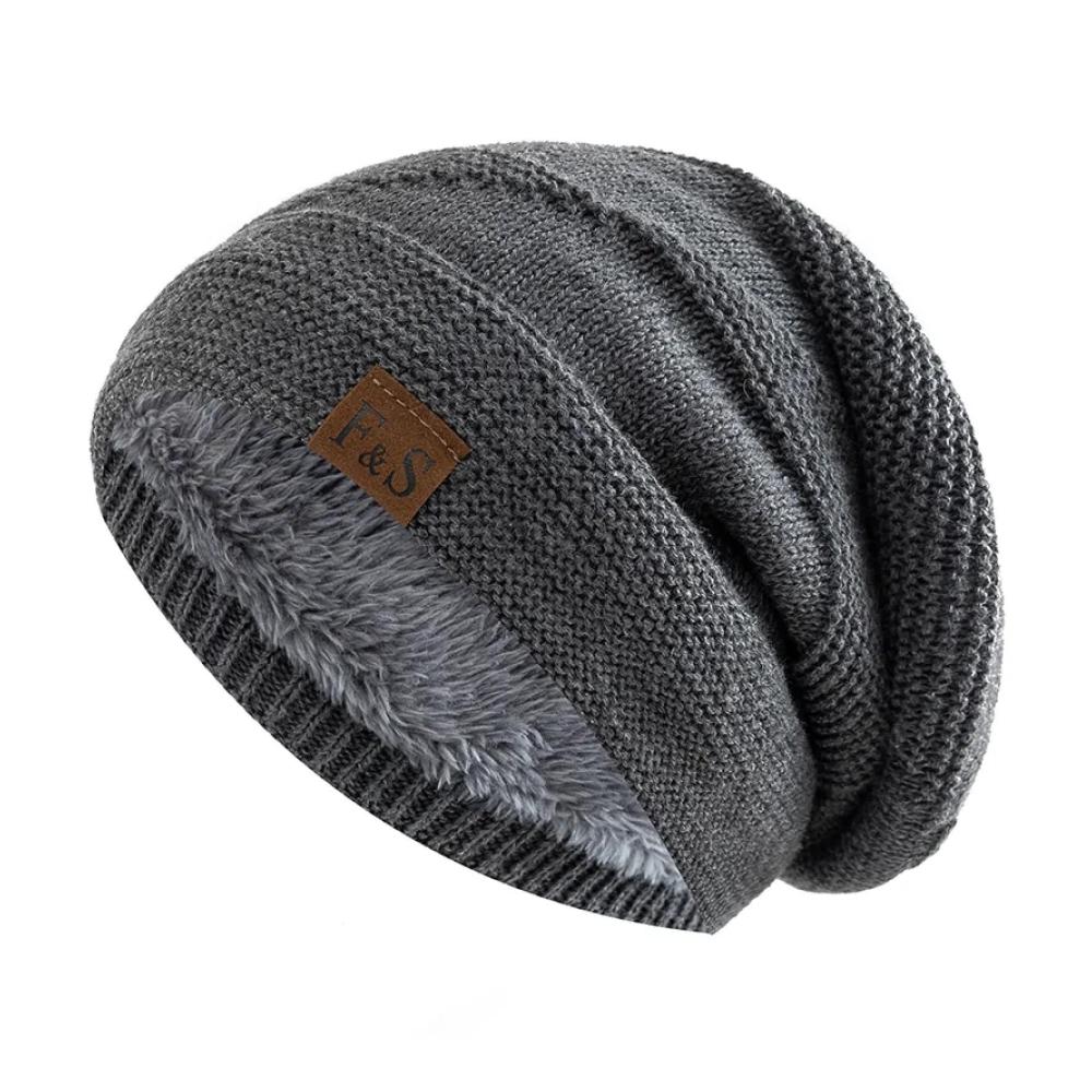 Winter Strickmütze Beanie für Damen und Herren - Warme gefütterte Hutmode mit lässigem Label perfekt für kalte Tage