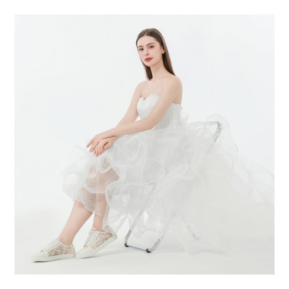 Hochzeits-Sneaker 8835 mit Spitze – Braut Tennisschuhe in bequemen Flats für die perfekte Hochzeit