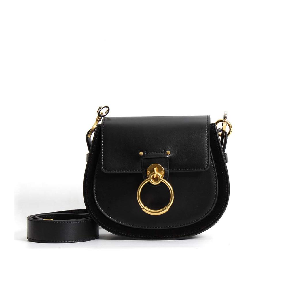 Designer Henkeltasche aus echtem Leder mit Sattelform - Große Umhängetasche für Damen mit stilvollem Metallring-Clutch