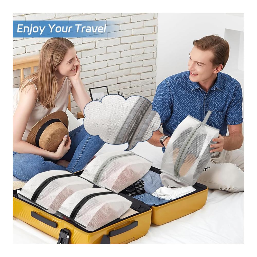 Natürlich wie wäre es mit diesem
Schuhtaschen Set 4 Wasserdichte Schuhbeutel mit Reißverschluss und Multifunktionalem Design - Organizer für Urlaub und Zuhause in 4 Transluzenten Farben (44 * 22 cm
