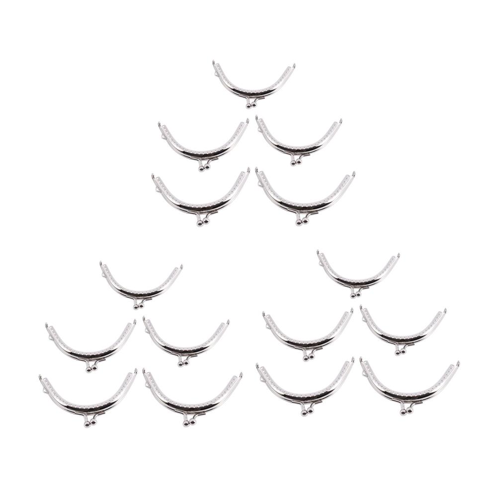 Münzbörsen mit 15 Metallrahmen Karabinerverschluss Arch Pattern und Coin Style - Silber Geldbörse mit zeitlosem Design