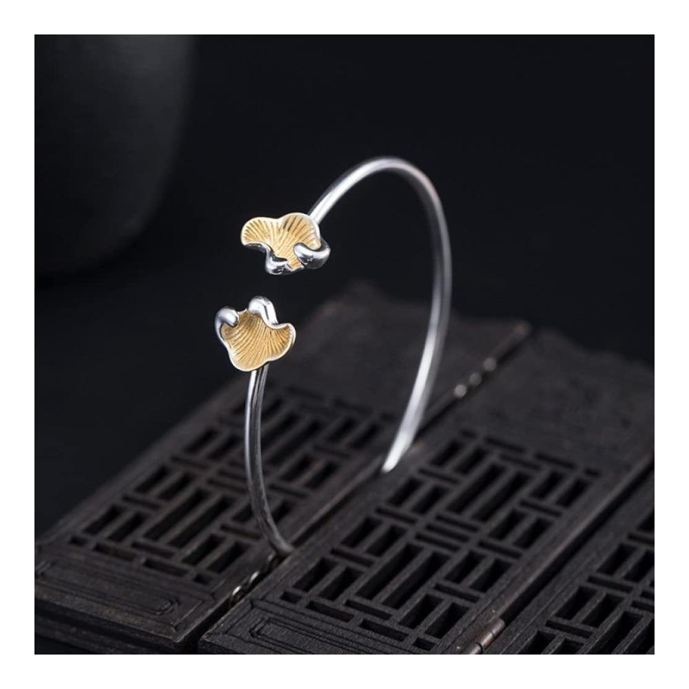 925er-Sterlingsilber-Armband Modisches Damenarmband mit versilberter Eleganz verstellbar und offen klassischer ethnischer Ginkgo-Biloba-Schnitzerei für glückliche Akzente