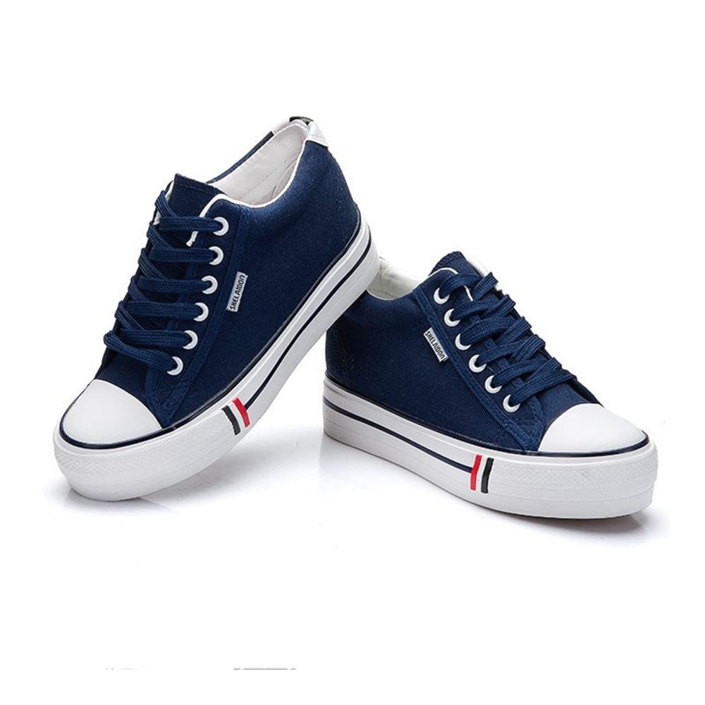 2022 Damen Canvas Sneaker Modische Plattform-Trainer Blaue Segeltuchschuhe in Größe 38 Bequeme Lace-Up Low Tops für Frauen